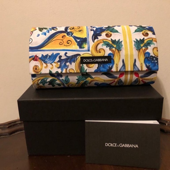 Dolce & Gabanna Majolica Cateye sunglasses UVA UVV - Picture 8 of 8